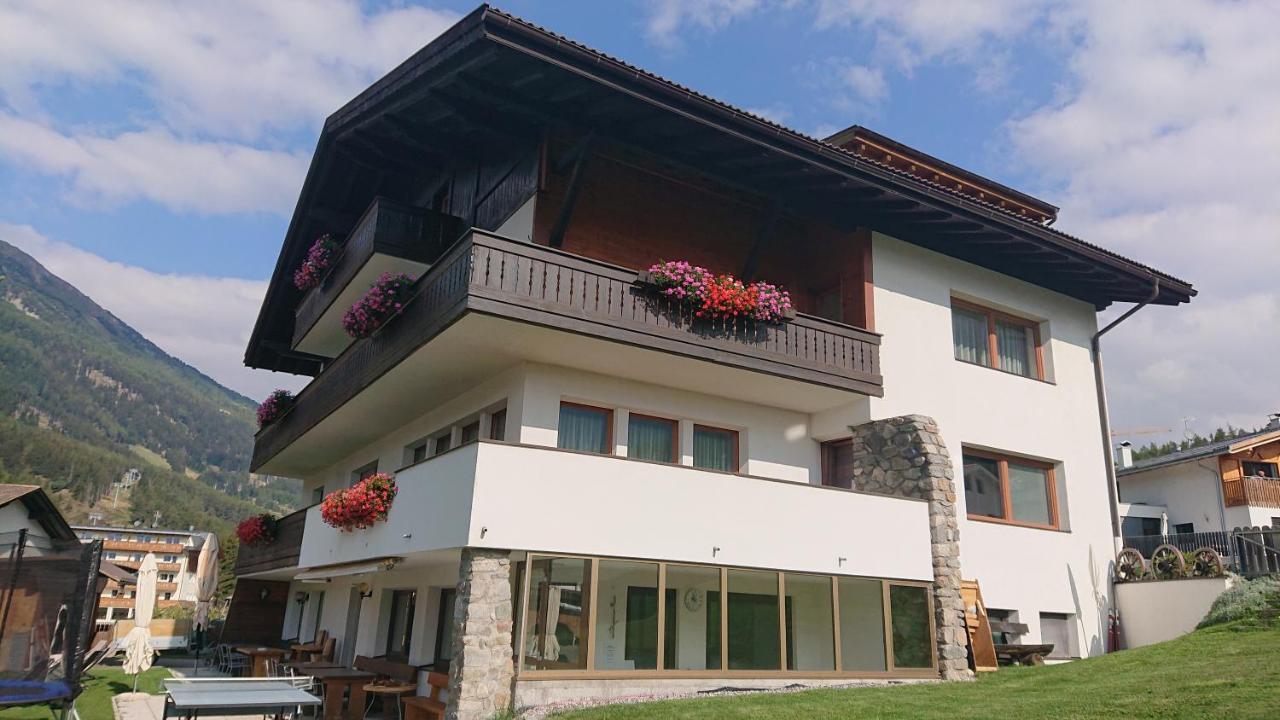 Pension Tirol San Valentino alla Muta Dış mekan fotoğraf