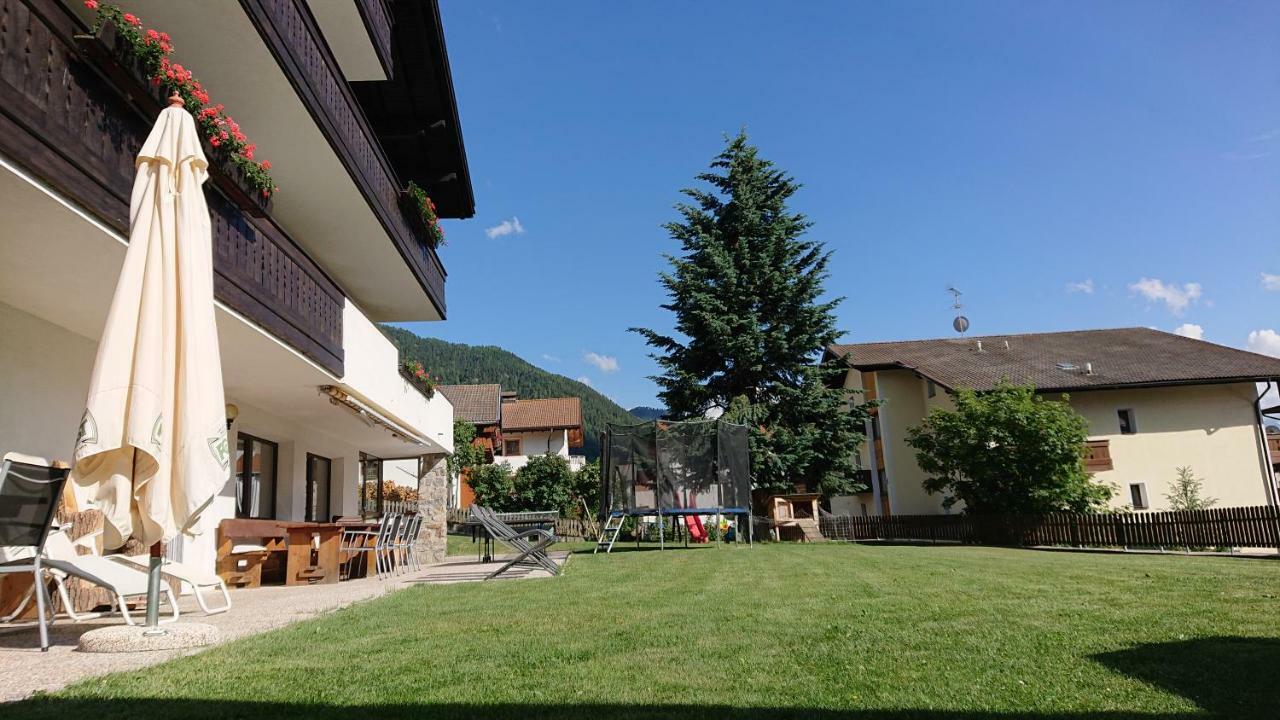 Pension Tirol San Valentino alla Muta Dış mekan fotoğraf